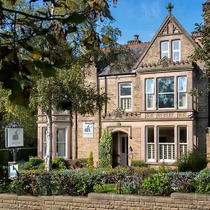 Ascot House 4* Harrogate